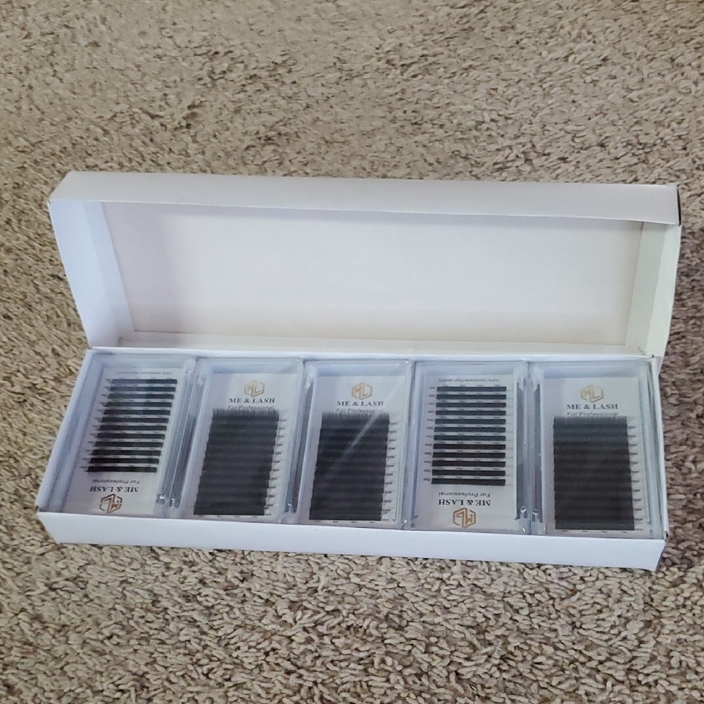 ME & LASH Eyelash Extensions   10 packages Sealed : CURL 07B 9mm and 14mm. SALE!